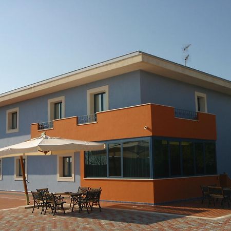 Hotel Nautico Pozzallo Exterior photo