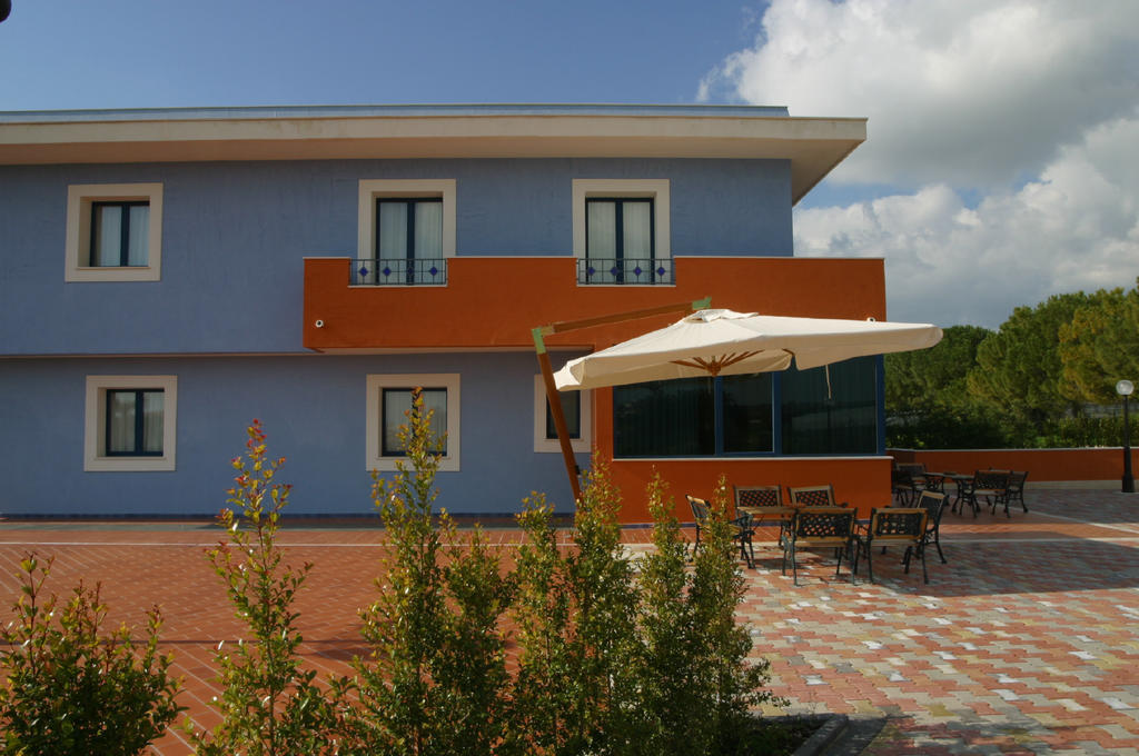 Hotel Nautico Pozzallo Exterior photo